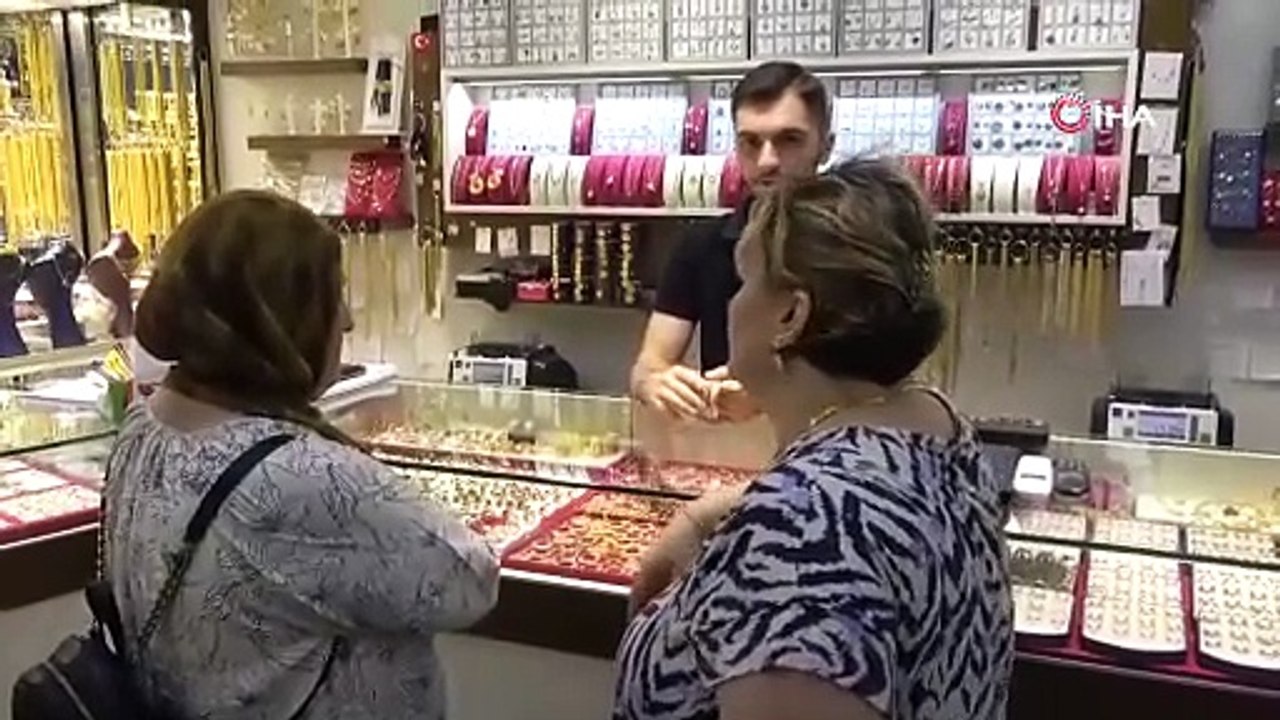 Kuyumculara çifte darbe! Fındık ve düğün sezonu kuyumcuları üzdü