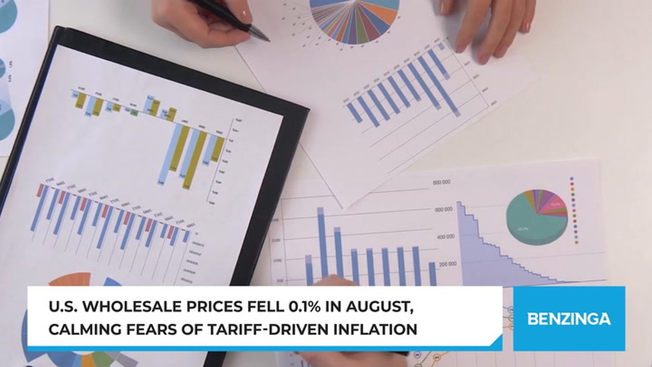 U.S. Wholesale Prices Fell 0.1% In August, Calming Fears Of Tariff-Driven Inflation