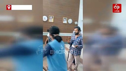 கோவை அரசு மருத்துவமனையில் வீல் சேருக்கு லஞ்சமா? - நிர்வாகம் விளக்கம்; இருவர் பணியிடை நீக்கம்