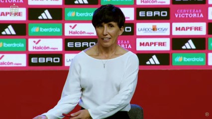 Sonia Bermúdez: "Jenni Hermoso es una leyenda, pero tendréis que esperar a la lista..."