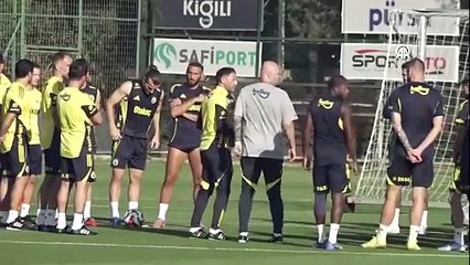 Domenico Tedesco: "Hep birlikte başaracağız, zaman içerisinde birbirimizi tanıyacağız ama zamanımız yok"