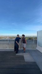Avec le petit frère 🕺🕺