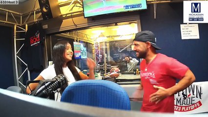 Shaun Bijani takes punch from boxer Jewry Rodriguez