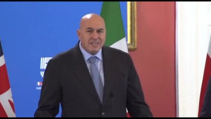 Crosetto: caccia italiani pronti a difendere qualsiasi alleato Nato