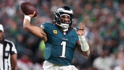 Eagles Sit as Favorites in Super Bowl Rematch vs. Chiefs