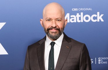 Jon Cryer doesn't want to be part of Charlie Sheen's cycle