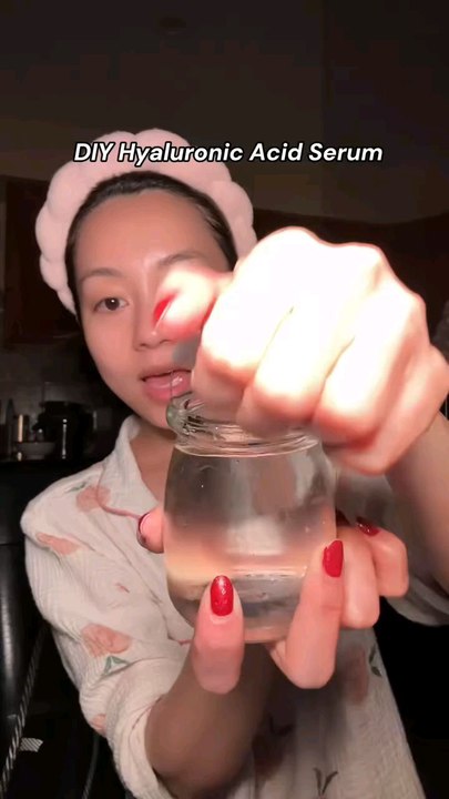 DIY Hyaluronic serum magic! Ready to glow? What's your secret?