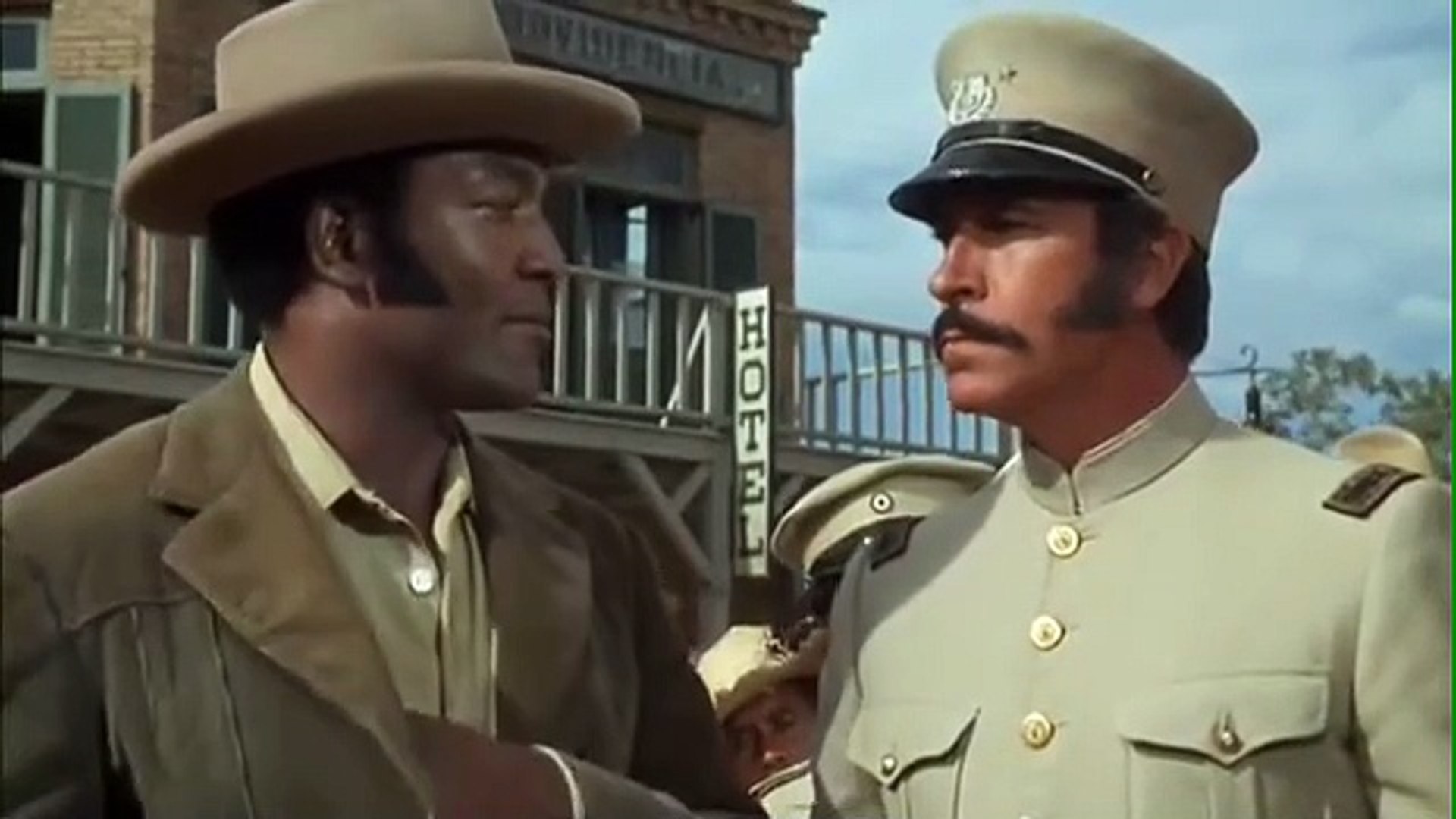 Raquel Welches Jim Brown 100 Rifles 1969 8 12 X 11