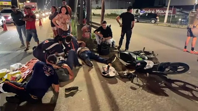 Acidente na AL-220 envolve moto e caminhonete, deixando feridos