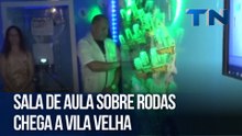 Sala de aula sobre rodas chega a Vila Velha