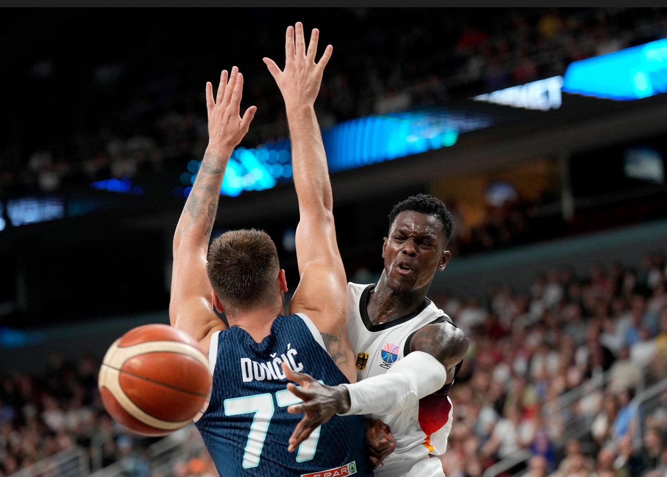 EuroBasket 2025 : L'Allemagne sort la Slovénie malgré un Doncic en feu