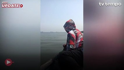 Tanggul beton yang disebut memiliki panjang 2 hingga 3 kilometer muncul di pesisir Cilincing, Jakarta Utara.