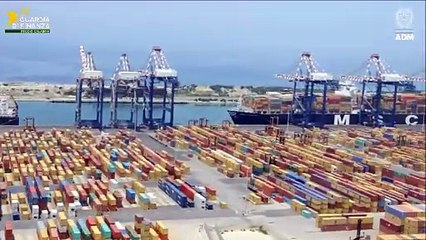 Due container sospetti, dentro 288 chili di cocaina purissima dal valore di 46mln di euro. Ennesimo sequestro nel porto di Gioia Tauro