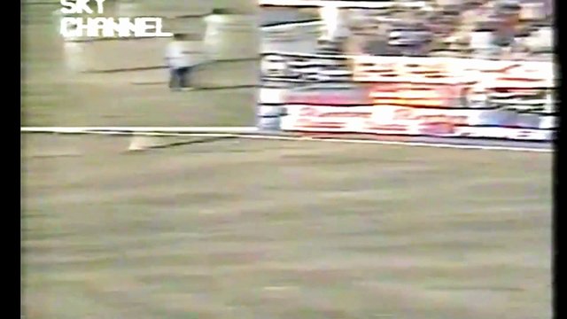 Sanjay Manjrekar 83 off 189 Balls 237 Mins 11 Fours vs Pakistan 2nd Test at Faisalabad 2nd Innings in Nov 1989
