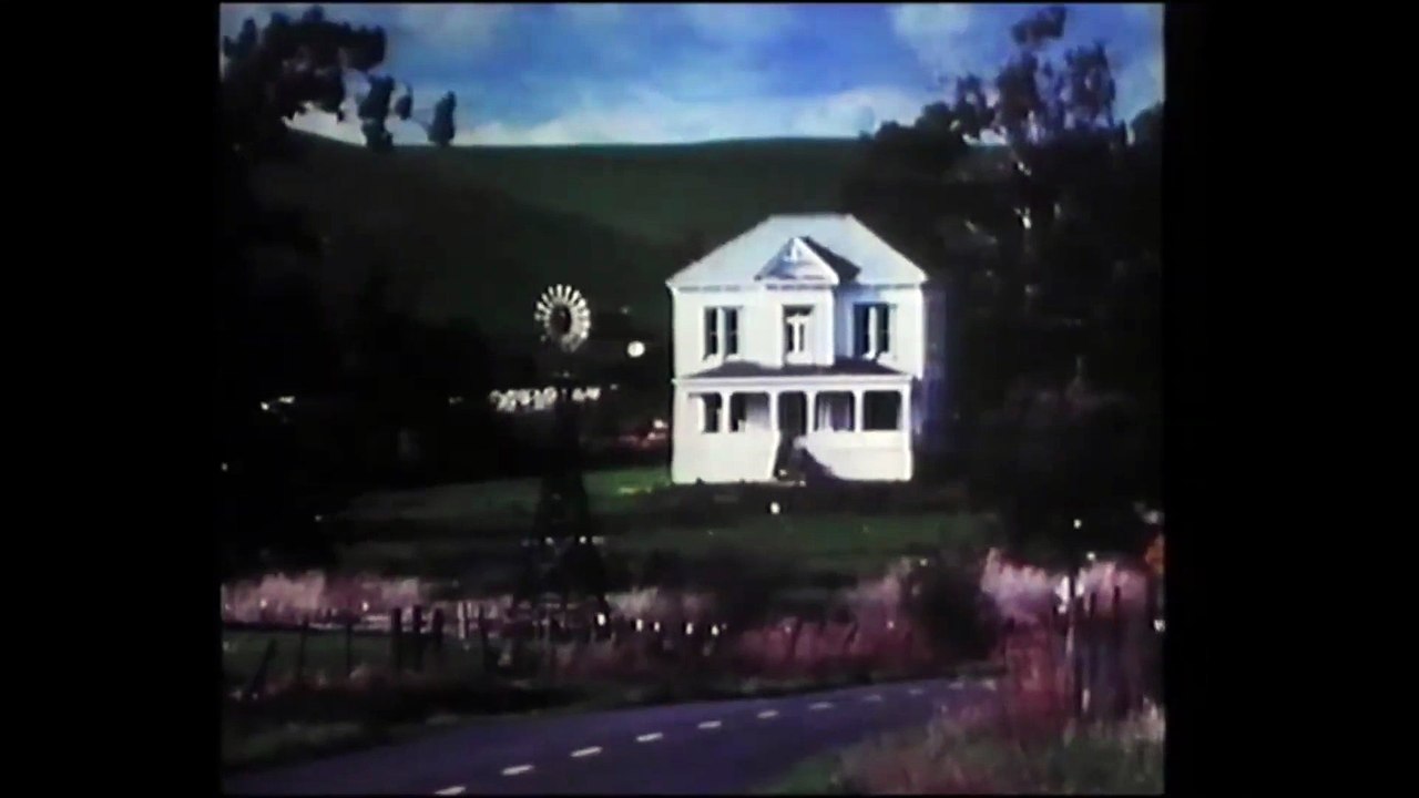 The Turn - Verschollen im Südpazifik | movie | 2018 | Official Trailer