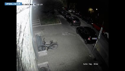 Bomba incendiaria al tribunale di Pisa, arrestati due anarchici