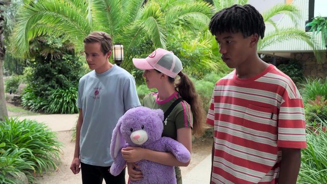 Neighbours deutsche UT - 9080 (22.07)