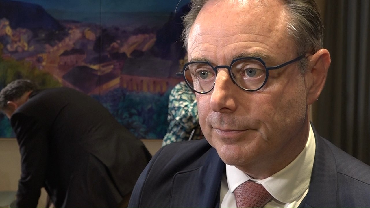 Bart de Wever souhaite renforcer les sanctions contre la Russie, après l'incursion de drone en Pologne