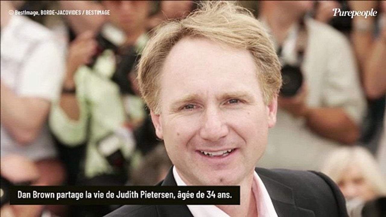 L’auteur du Da Vinci Code, Dan Brown, a retrouvé l’amour auprès d'une ex-championne de 34 ans qui possède un atout précis