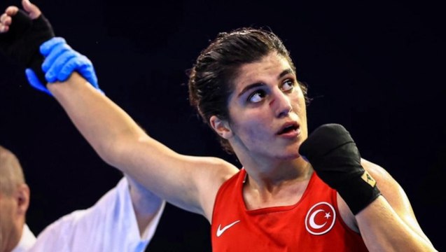 Busenaz Sürmeneli beni çok üzdü. Hatta şoka soktu diyebilirim
