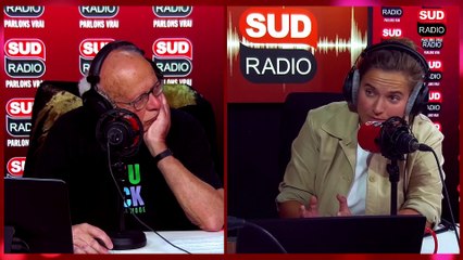 Des manifestants chassés parce qu'ils portent un drapeau français