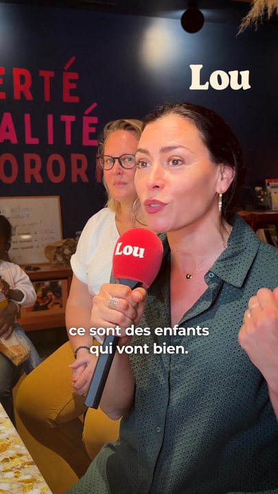 « C’est normal d’avoir besoin d’aide et c’est noble d’être capable d’en demander. »En France, 1 famille sur 4 est monoparentale. Olivia Ruiz nous a emmenés à la découverte de l’association Moi Et Mes Enfants, qui vient en aide aux parents solos.