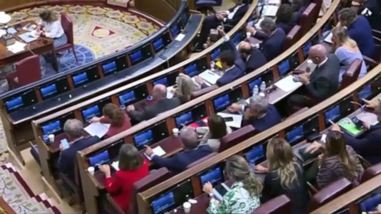 UGT y CCOO censuran el veto de PP, Vox y Junts a la reducción de jornada