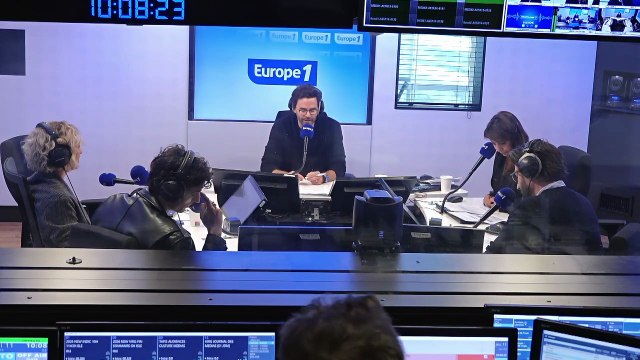 Les ados peut-être bientôt privés d’écran le soir et TF1 a révélé l’identité d’une des célébrités à découvrir dans «Mask Singer»