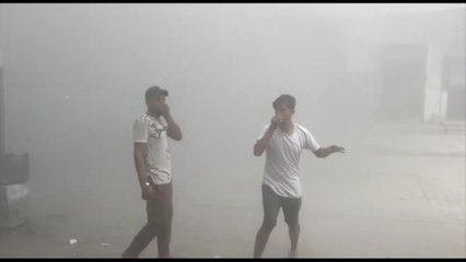 Gaza, il fumo subito dopo un attacco israeliano su un edificio