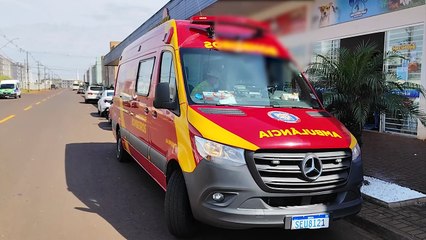 Vidro estoura e atinge olhos, pescoço e braços de mulher no Riviera