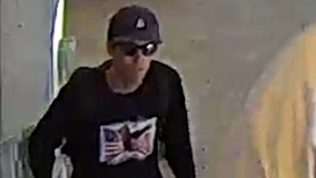 Salen a la luz fotos de una persona de interés relacionada con el asesinato de Charlie Kirk