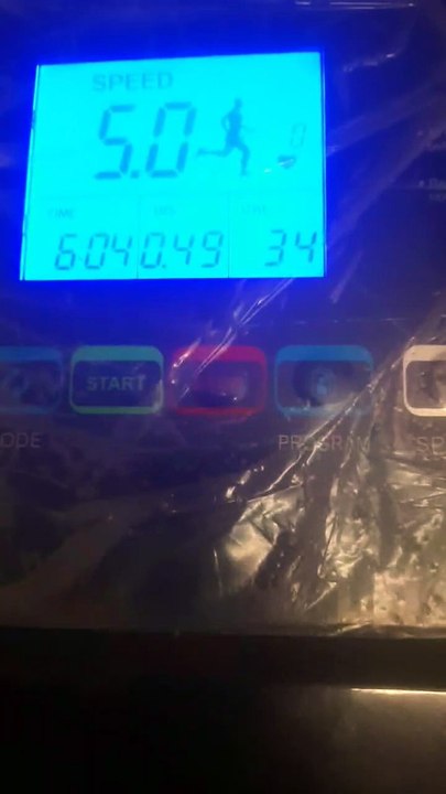 Treadmill Running Tips for Weight Loss & Fitness | Best Home Cardio Workout