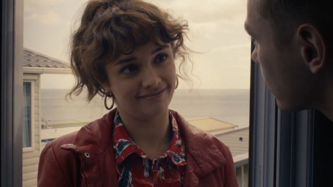 Pixie Trailer Oficial