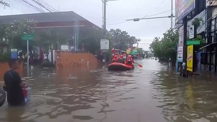 인도네시아 유명 관광지 발리섬 홍수로 14명 숨져...수백 명 대피 / YTN