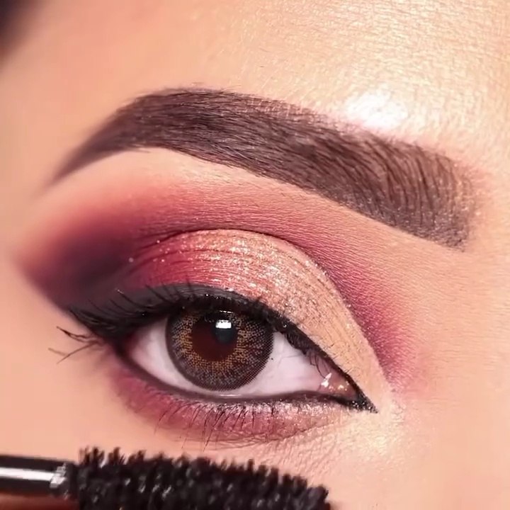 "Best Eye Makeup Tutorial | Easy & Beautiful Eye Look for All Occasions" #EyeMakeup #MakeupTutorial #BeautyTips #EyeLook #MakeupForBeginners #GlamLook #PartyMakeup #WeddingMakeup #MakeupLover #WorldwideViewers #Makeup2025 #BeautyCare #MakeupArtist