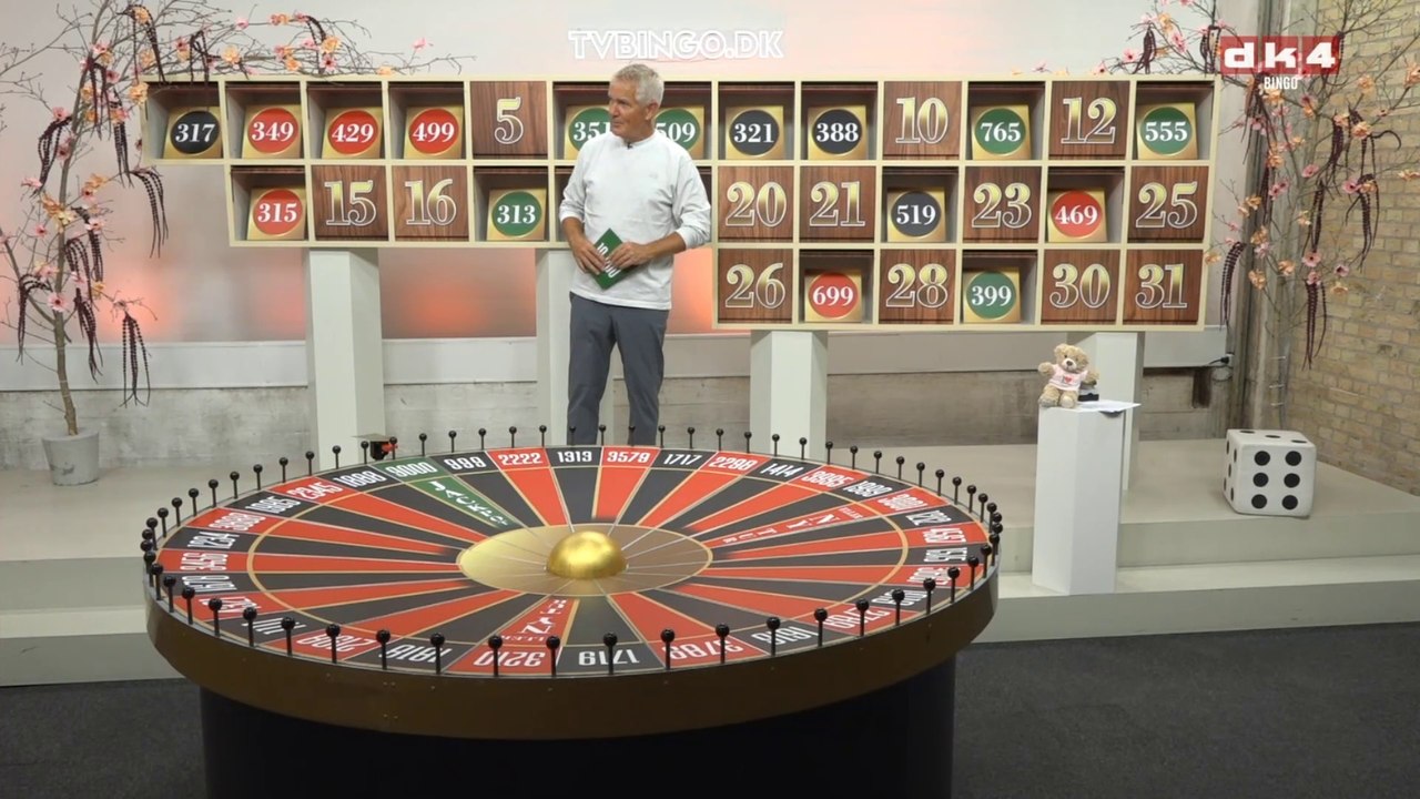 Kaj Nielsen i Kolding og gevinst på i alt 4867 kroner | 300 kroner med fuld plade og låge nummer 16 med en bamse samt 4567 kroner på lykkehjulet | SIFA tv bingo sendt den 10 September 2025 på DK4