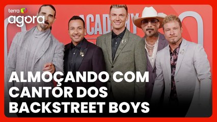 Brasileira viaja pelo mundo para encontrar com os Backstreet Boys e relembra almoço com ídolo