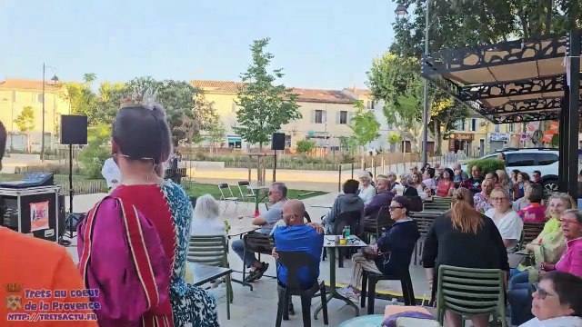 Garcon, un demi , theatre au café de la gare de trets 11sept2025
