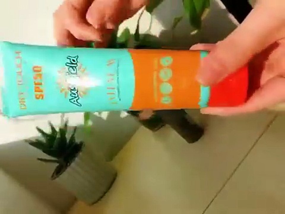 plastic cosmetic tubes