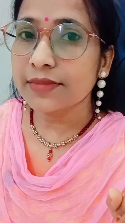 ghadi se lakh mahanga to ghar ka waqt hota hai
