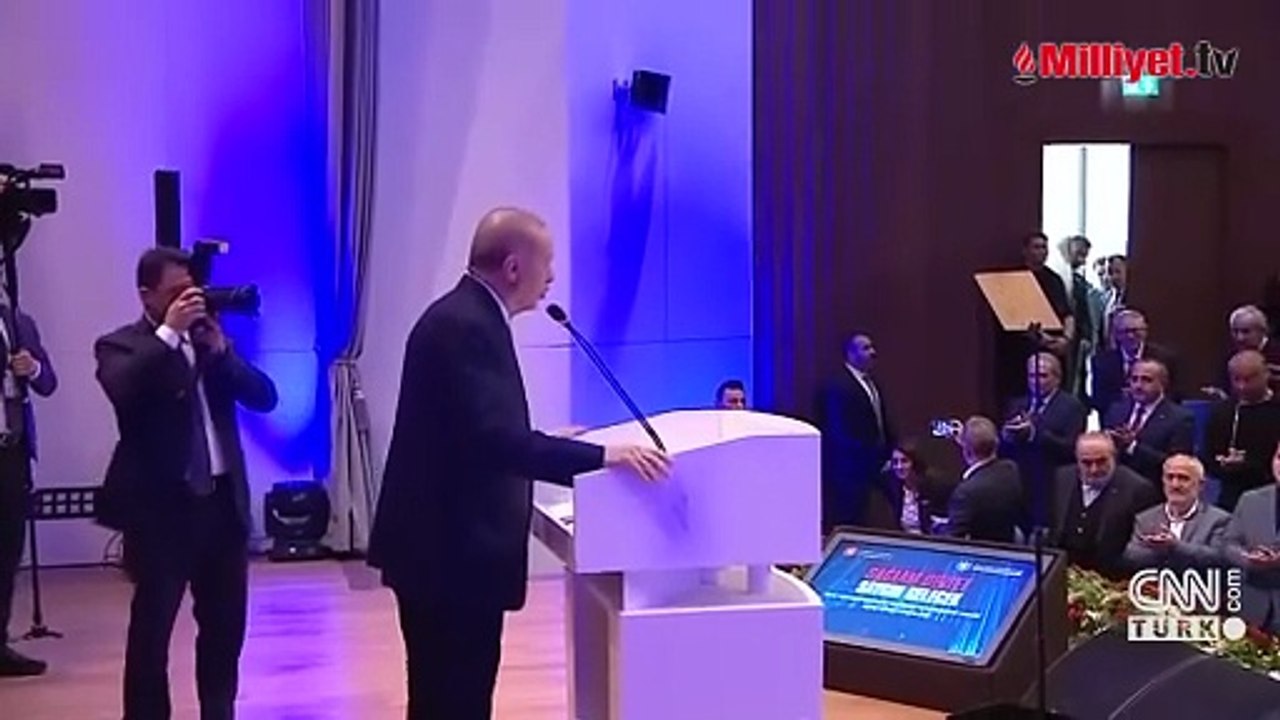 Cumhurbaşkanı Erdoğan açıkladı: CHP’den istifa eden Beykoz Belediye Başkanvekili Özlem Vural Gürzel AK Parti'ye geçiyor
