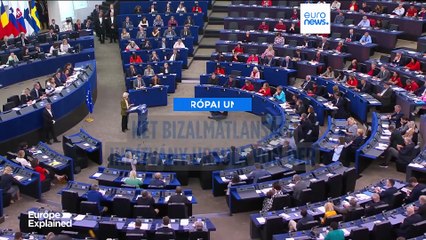 Két bizalmatlansági indítványt is benyújtottak az Európai Bizottság és elnöke ellen