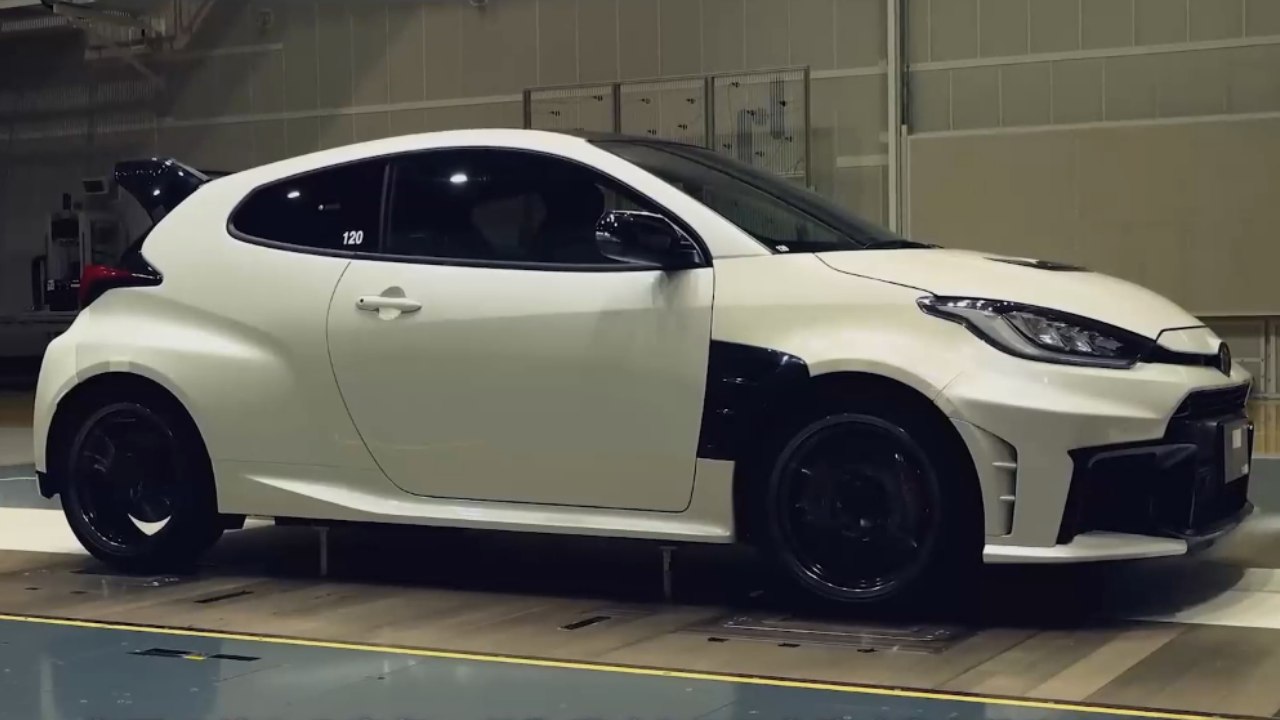 2026 GR Yaris mit Aero-Paket: Mehr Downforce, mehr Style, mehr Racing!
