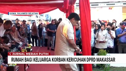 Tangis Haru Keluarga Korban Kericuhan DPRD Makassar Saat Terima Bantuan Rumah Pemerintah | JMP