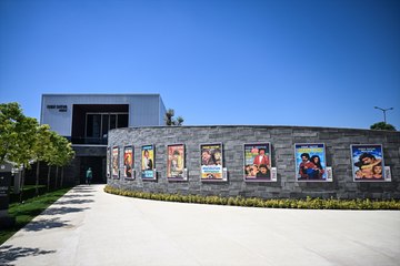 Arabeskin 'Ferdi Baba'sına vefa: Hazırlıklar tamam yarın açılıyor