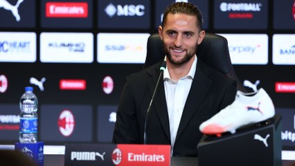 La conferenza stampa di presentazione di Adrien Rabiot