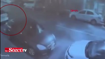 Otomobilin camını kırıp kaçan şüpheli aranıyor