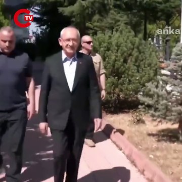 Kemal Kılıçdaroğlu, CHP lideri Özgür Özel'in, CHP'nin kayyumlarla yönetilemeyeceğini açıklamalı çağrısına yanıt vermedi.