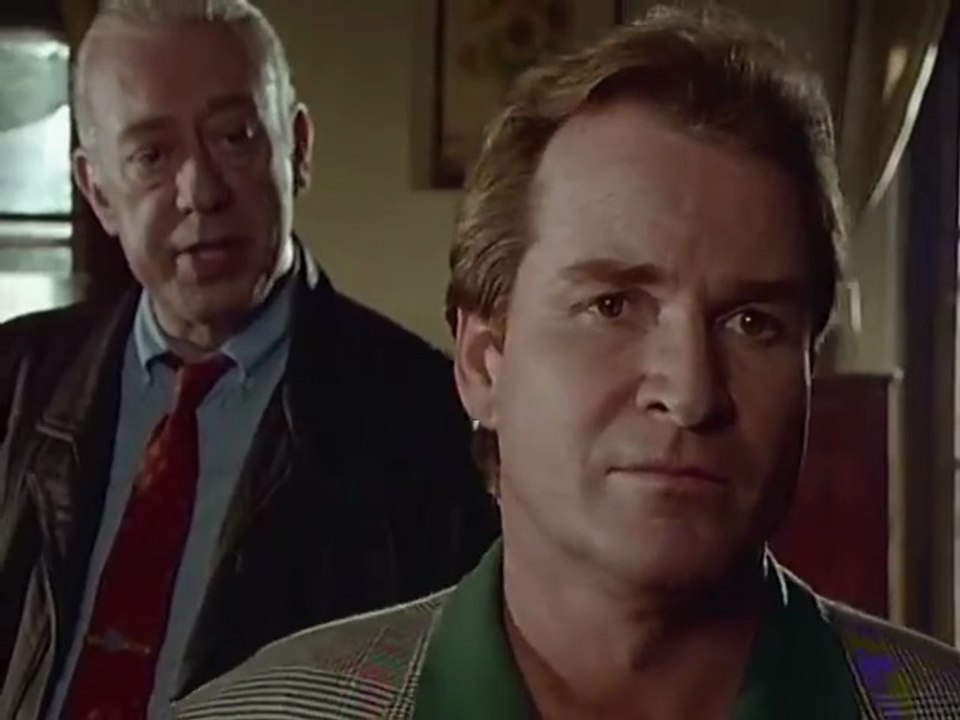 Derrick - Folge 182 - Ein merkwürdiger Tag auf dem Lande