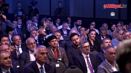 Cumhurbaşkanı Erdoğan: İstanbul sevdamız bitmeyecek